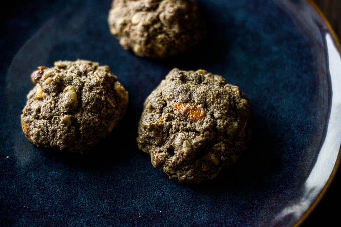 Healthy and nutritious kumquat buckwheat breakfast cookies. #glutenfree #vegan | saltedplains.com