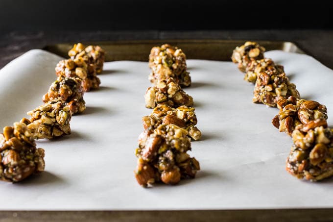 Protein Bites With Maple-Sweetened Dark Chocolate|saltedplains.com