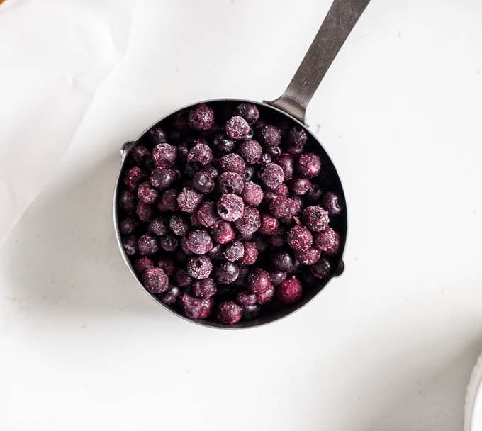 Blueberry Cinnamon Cake Donuts #glutenfree | saltedplains.com