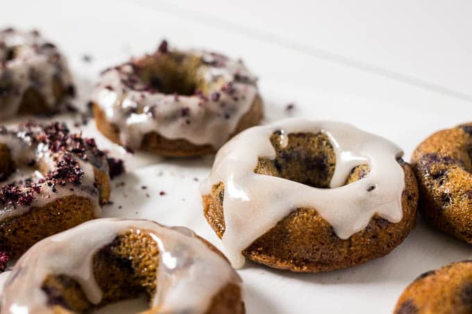 Blueberry Cinnamon Cake Donuts #glutenfree | saltedplains.com