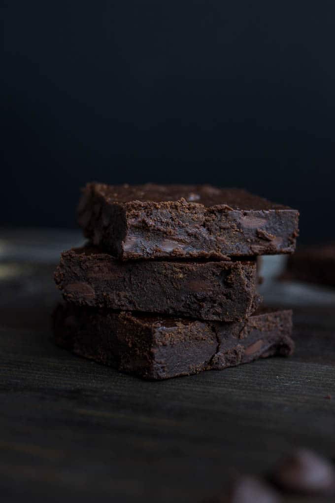 Fudgy Teff Brownies #glutenfree #refinedsugarfree | saltedplains.com