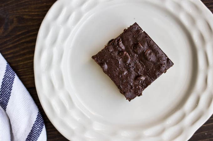 Fudgy Teff Brownies #glutenfree #refinedsugarfree | saltedplains.com