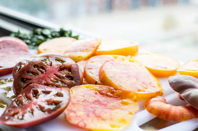 Heirloom Tomato and Ricotta Tart with a Cornmeal Almond Crust #glutenfree | saltedplains.com