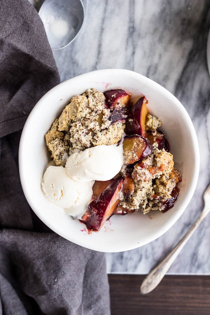 Gluten-Free Plum Cobbler #vegan #refinedsugarfree | saltedplains.com