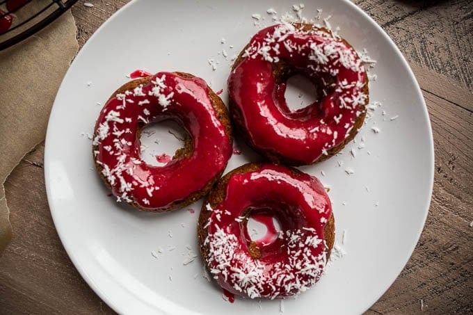 Gingerbread Cake Donuts with Cranberry Glaze (gluten-free, vegan) | saltedplains.com