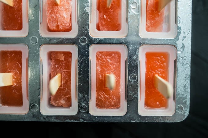 Hurricane Cocktail Popsicles | saltedplains.com