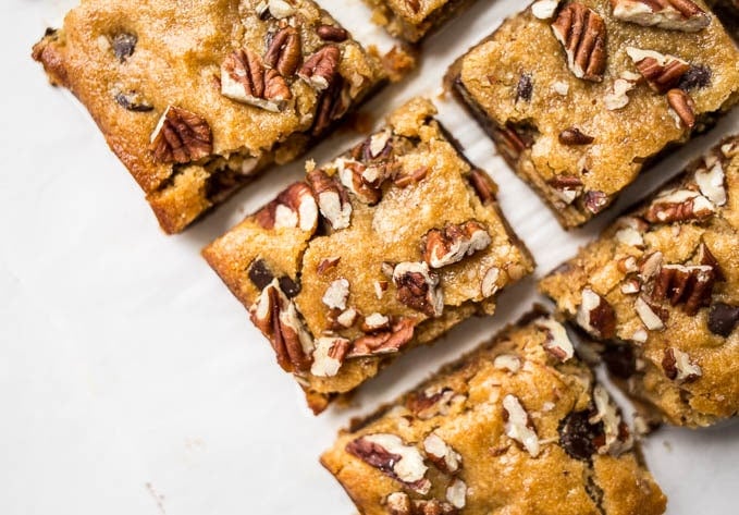 Grain-free Honey Blondies (dairy-free, refined sugar-free) | saltedplains.com