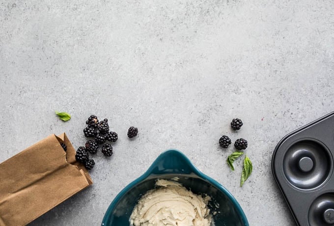 Blackberry Cheesecake Donuts (gluten-free) | saltedplains.com