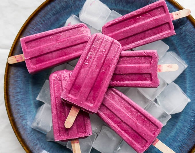 Strawberry-Beet Popsicles (gluten-free, vegan, refined sugar-free | saltedplains.com