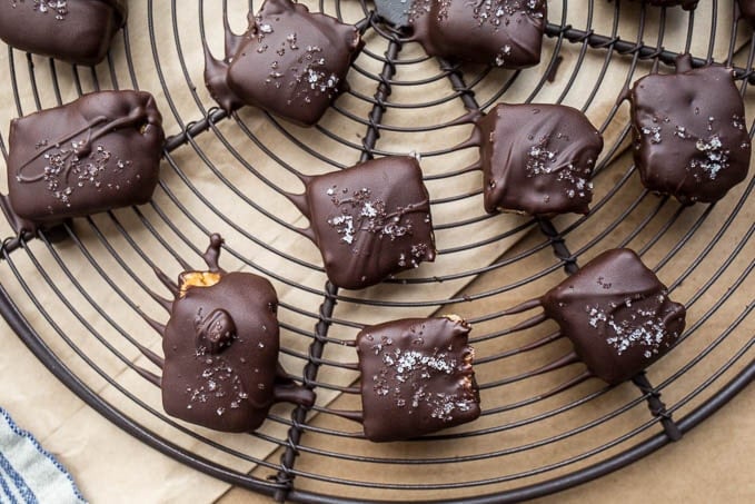 4-Ingredient Chocolate Covered Peanut Butter Bites 