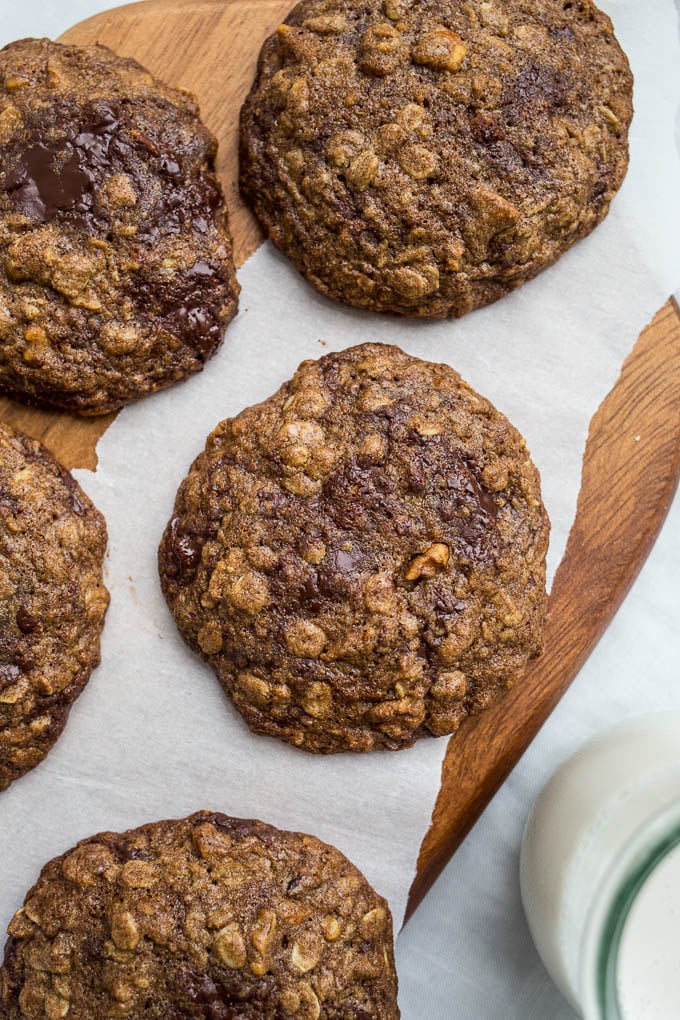 Teff Oatmeal Chocolate Chip Cookies from Alternative Baker (gluten-free) | saltedplains.com