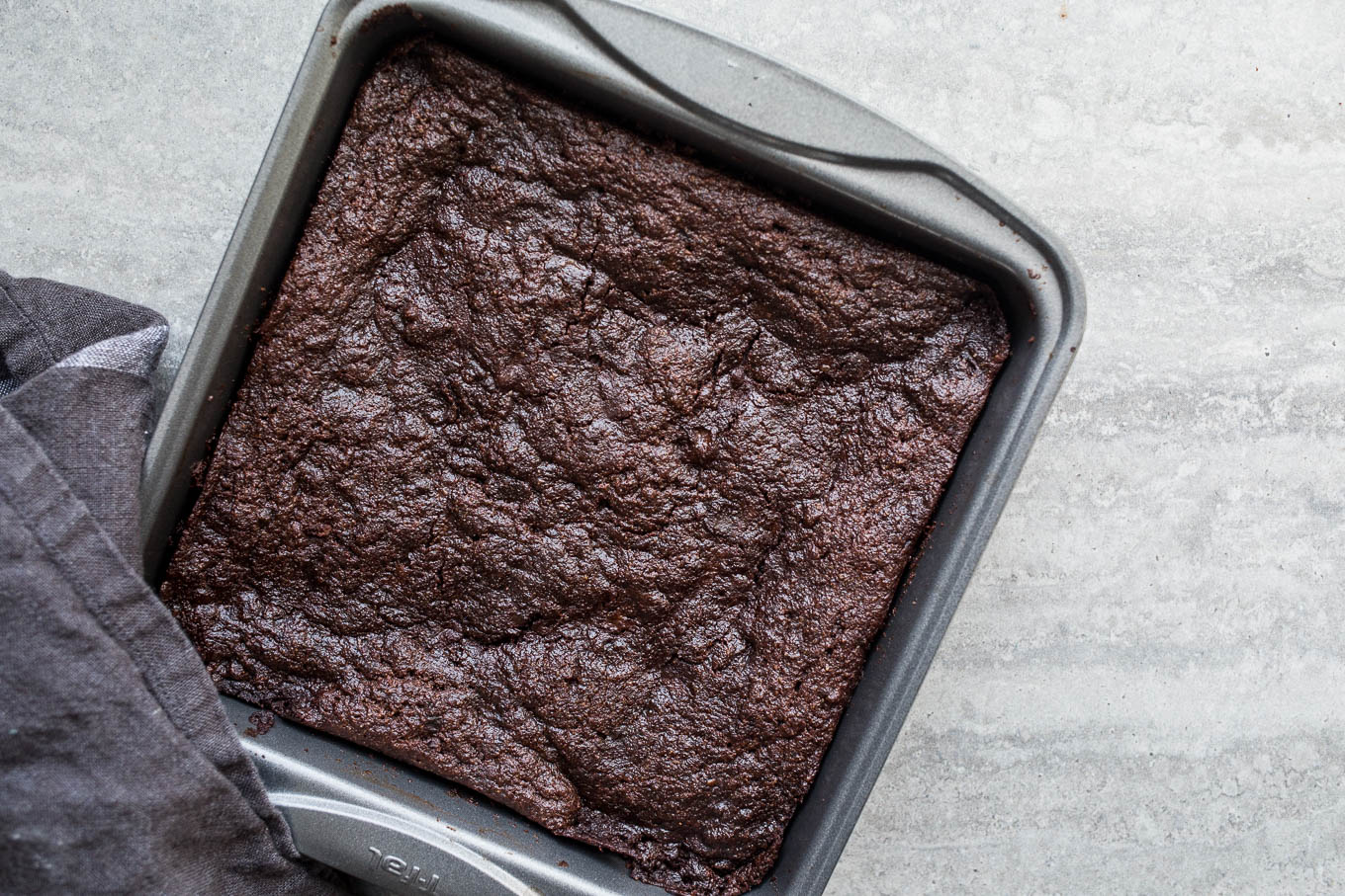 Easy Chocolate Pudding Cake (gluten-free, vegan) | saltedplains.com