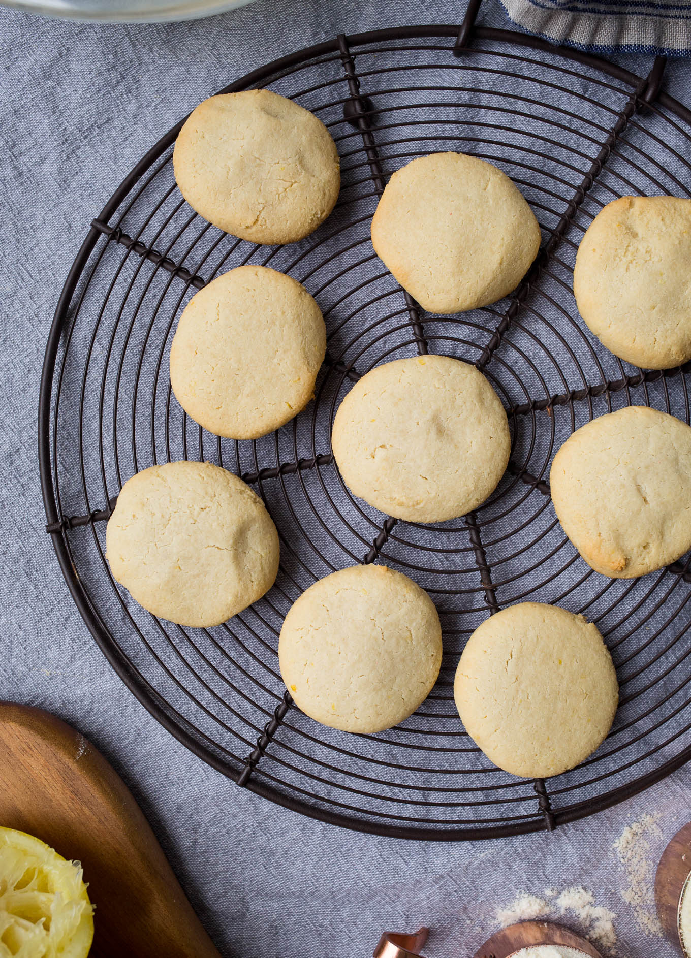 Lemon Butter Cookies (gluten-free) | saltedplains.com