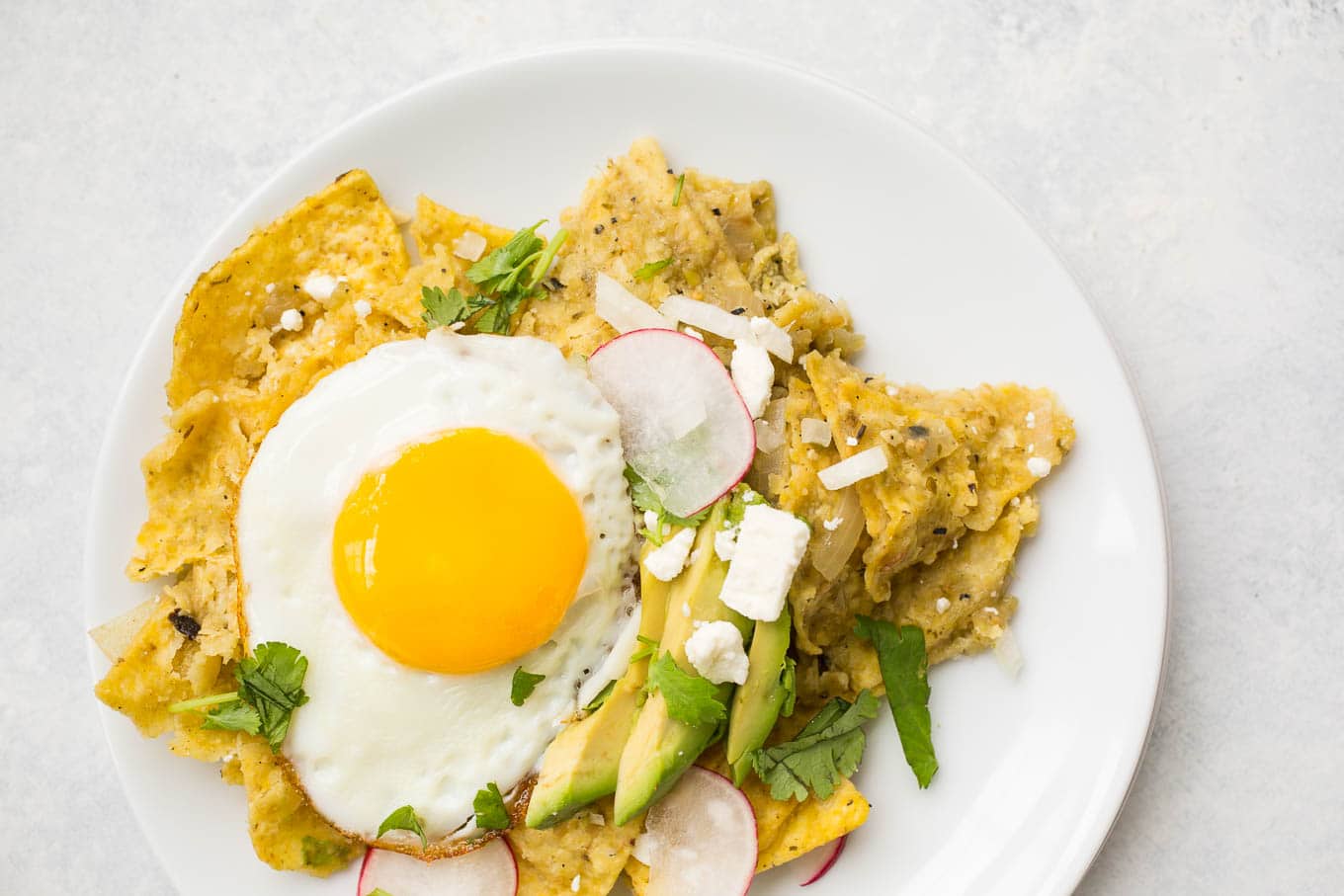 Chilaquiles Verdes with Fried Eggs (gluten-free) | saltedplains.com