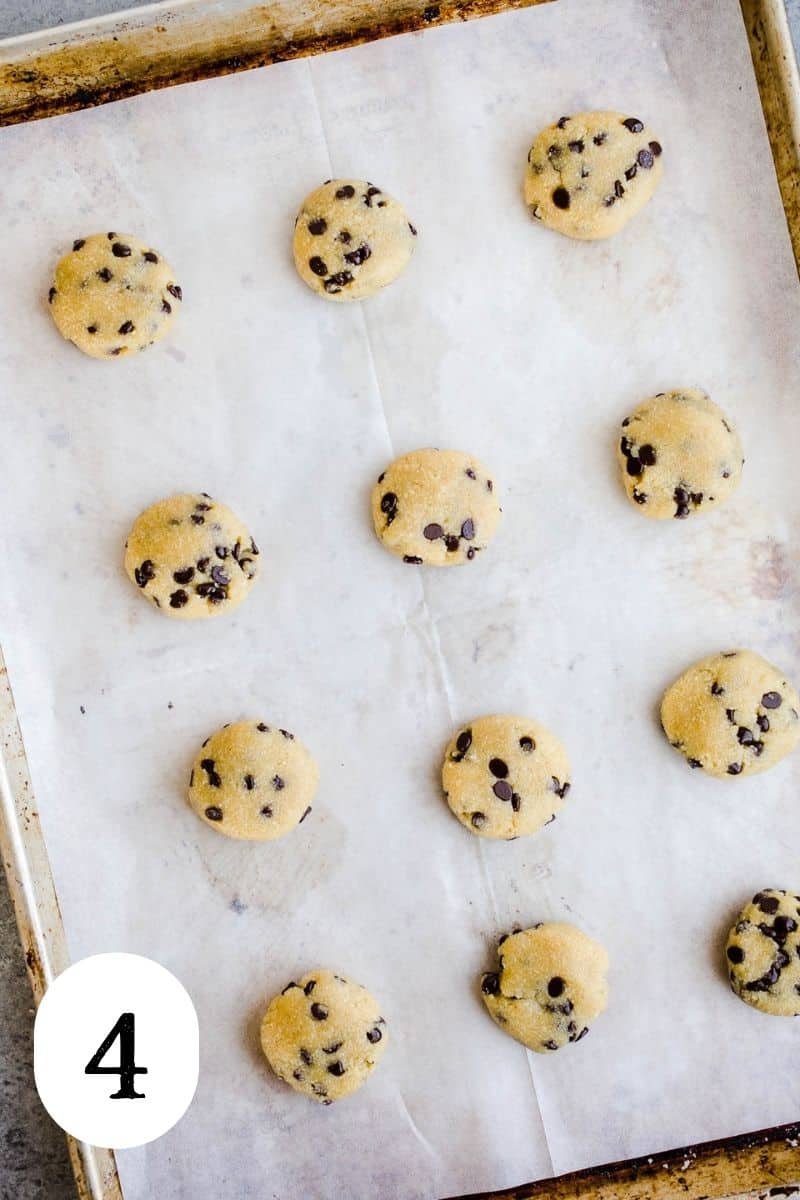 Cookie dough balls on a tray.