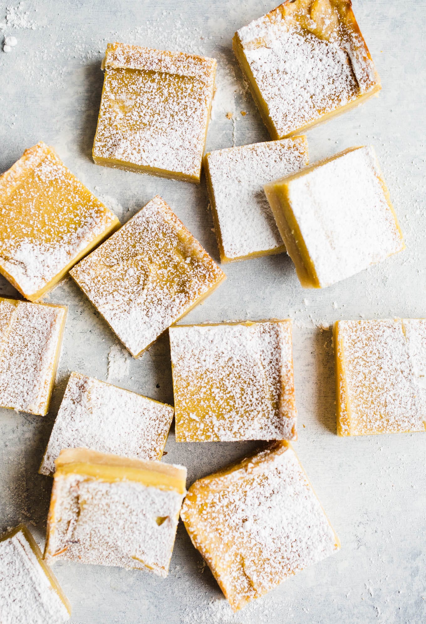lemon bar squares with powdered sugar