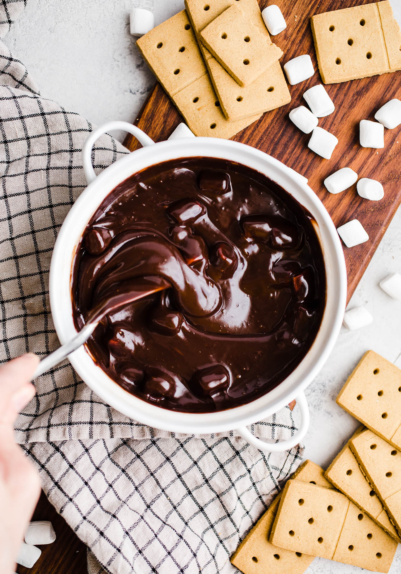 Chocolate S'mores Dip