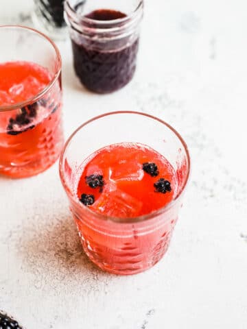blackberry collins in glass