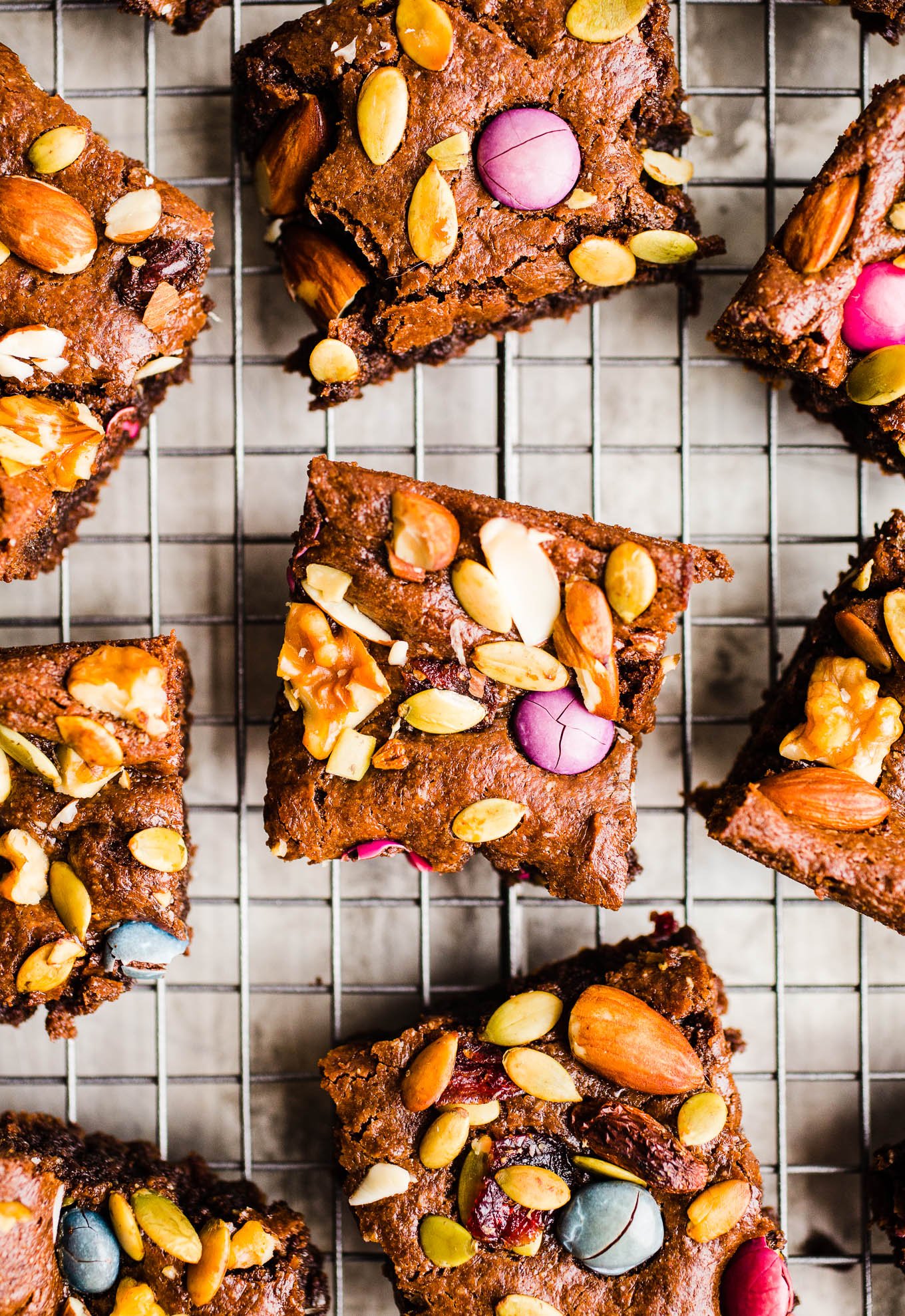 Brownies with nuts and seeds