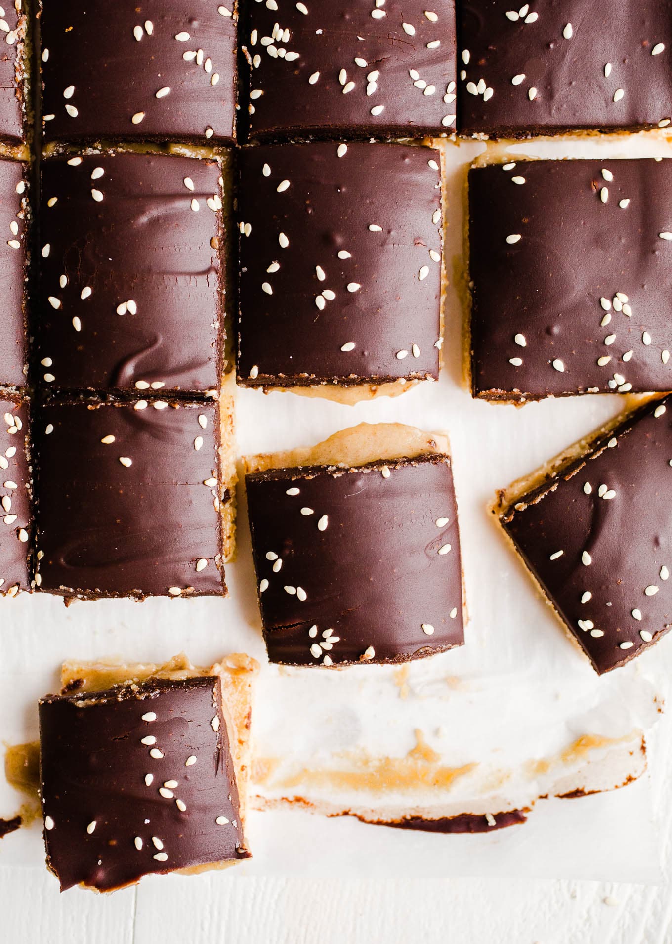 Millionaire bars with tahini and sesame seeds