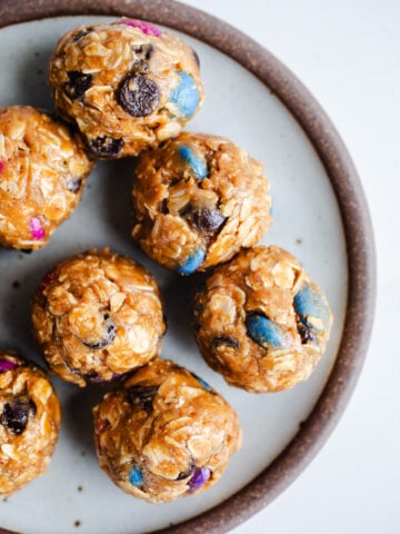 Peanut butter oat balls on a plate.