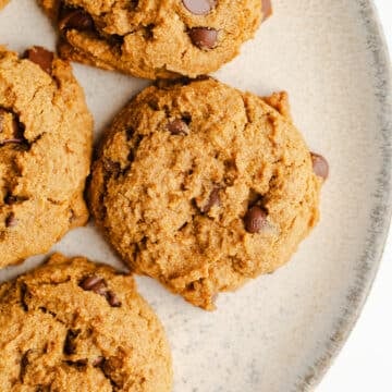 Cookies on a plate.