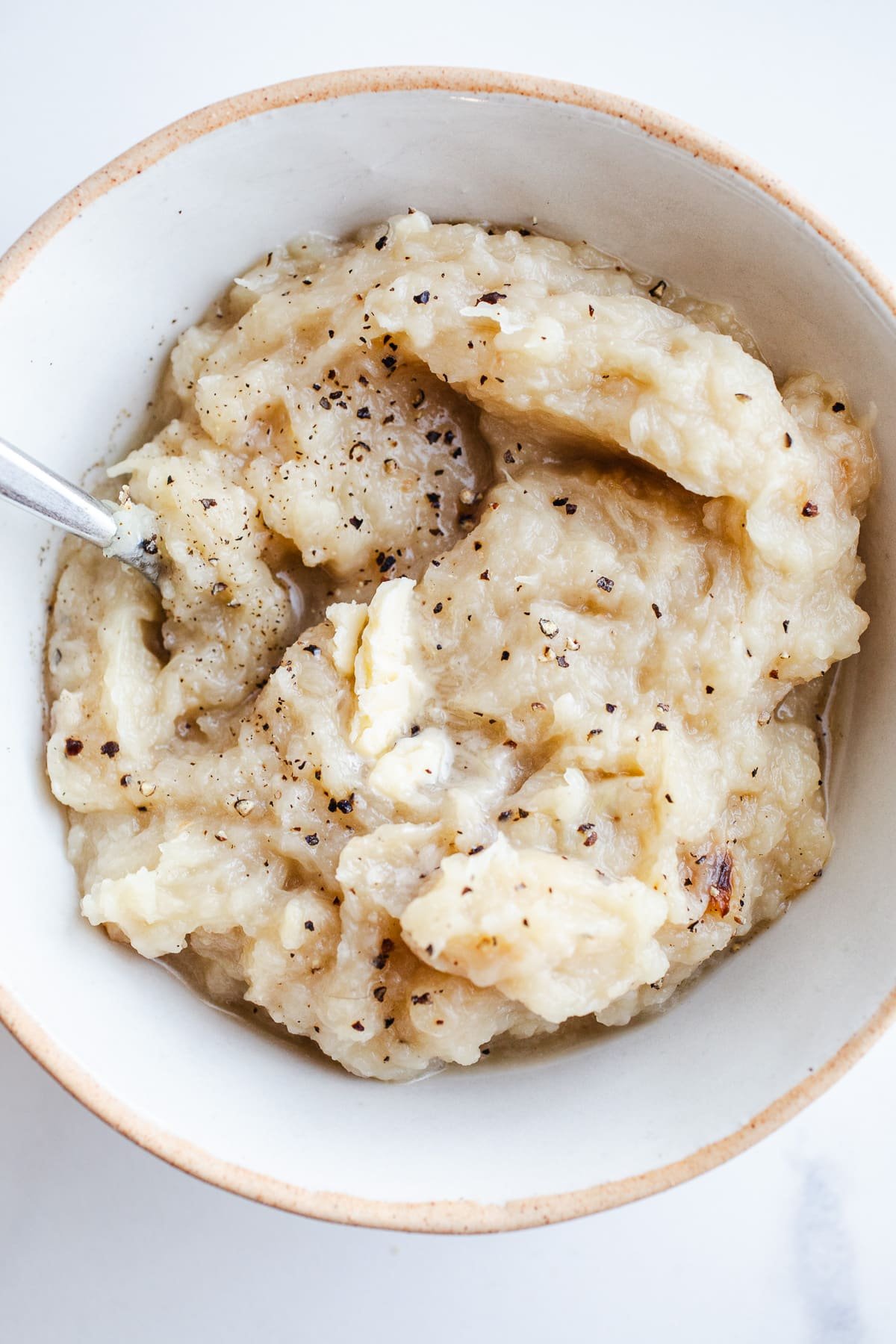 Mashed potato squash in a bowl. 