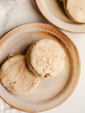 Biscuits on rustic plates.